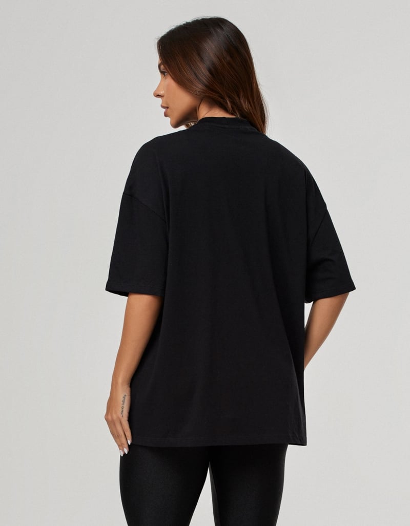 Legacy Women's Oversized T-Shirt – Black
