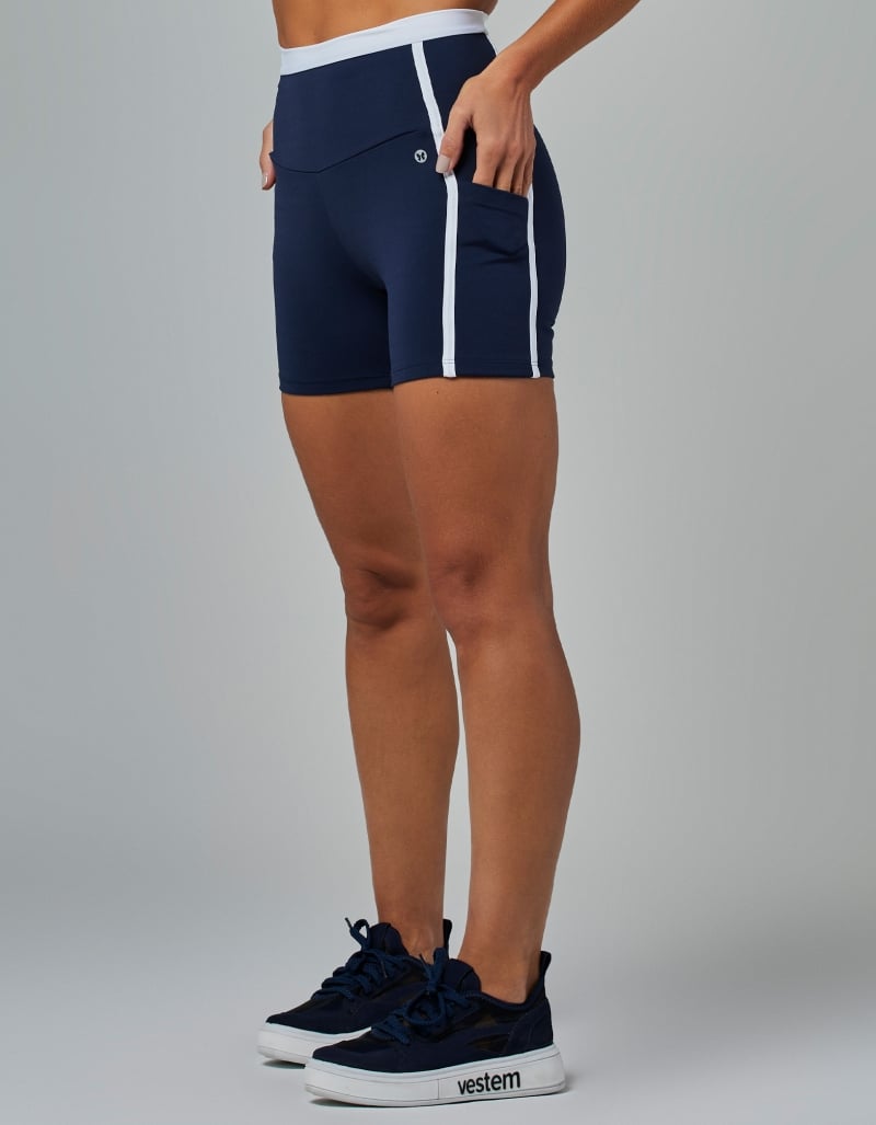 Movement Women’s Pocket Shorts – Dark Navy