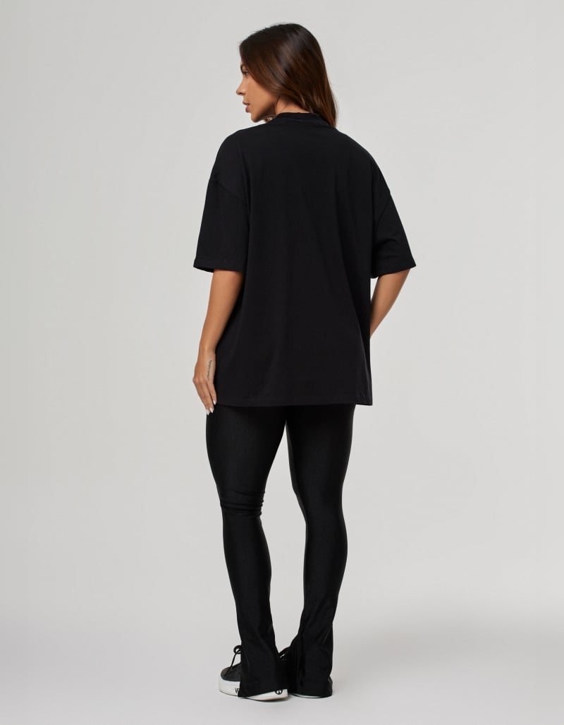 Legacy Women's Oversized T-Shirt – Black