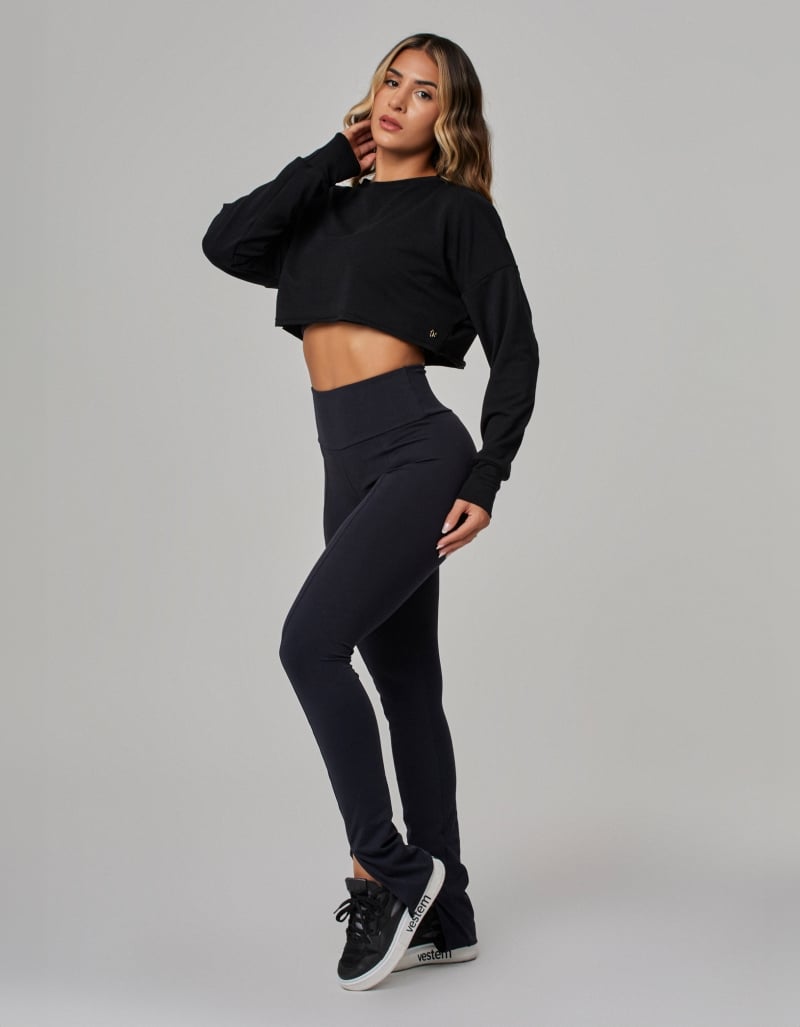 Cropped Long Sleeve Sweatshirt – Black