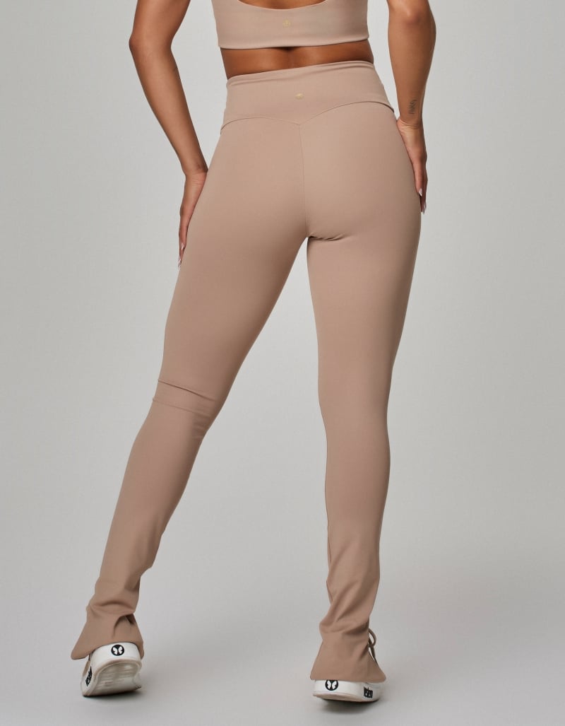 Luxe Slit Legging – Khaki Beige